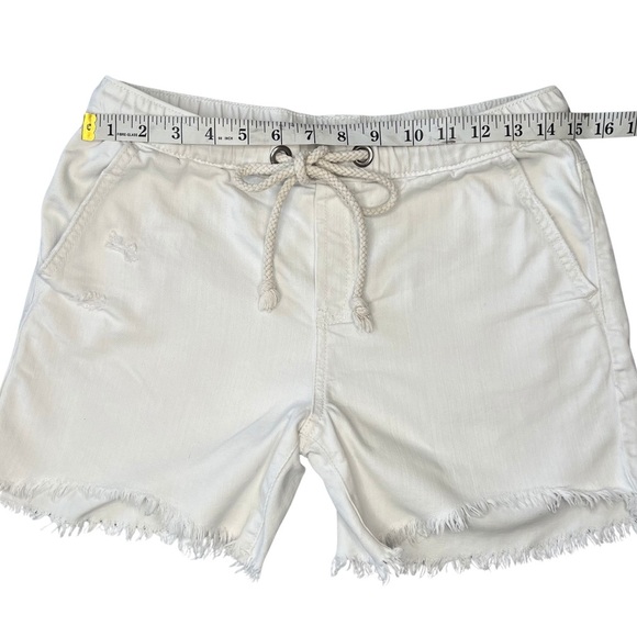 aerie Drawstring Pull On Elastic Waist Frayed Raw Hem Jean Shorts White Small S - Picture 9 of 16